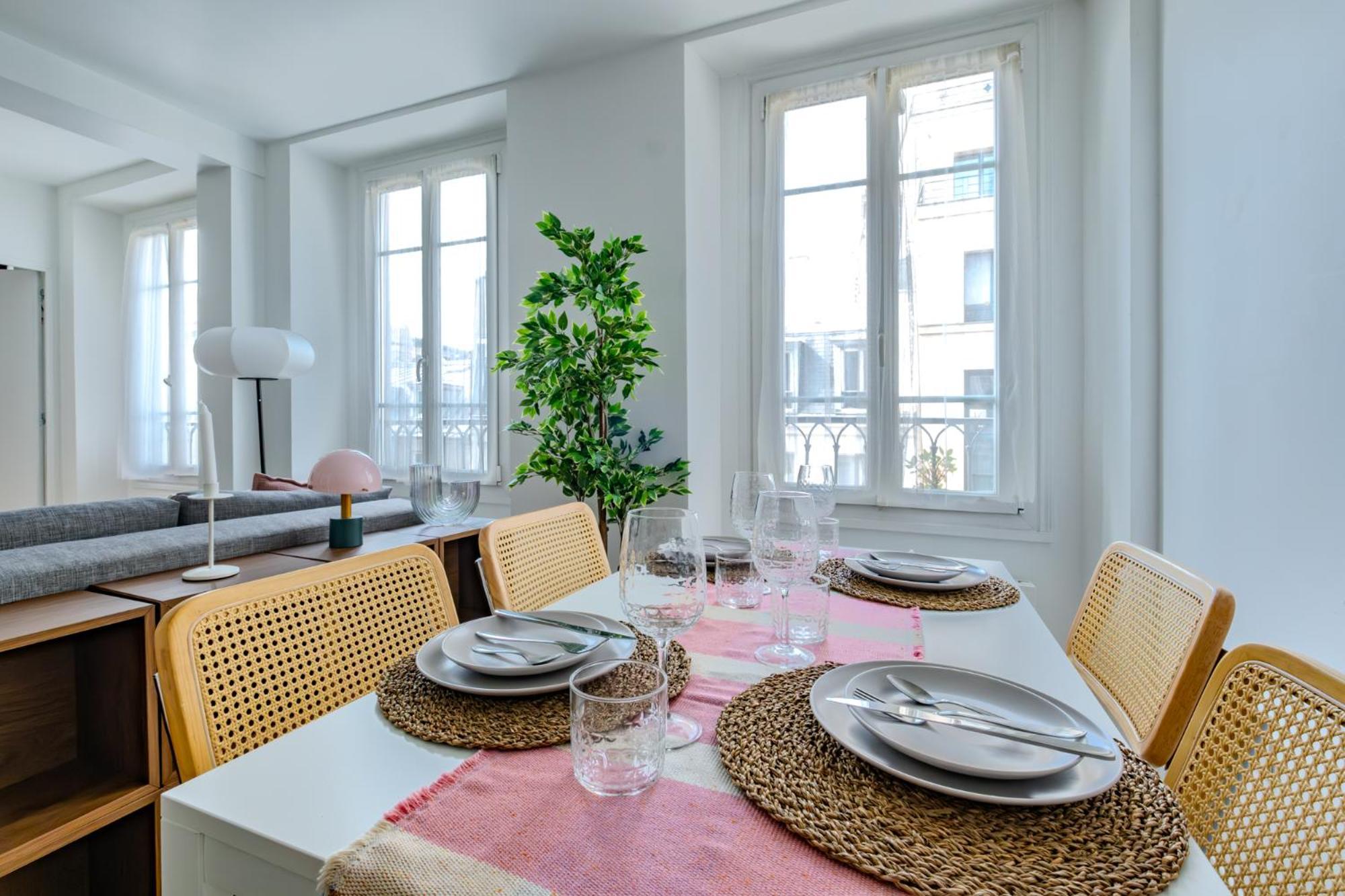 Cosy 6 Guests For Family Apartment